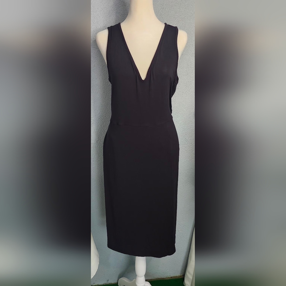 BCBG Deep V-Neck Midi Dress in Black